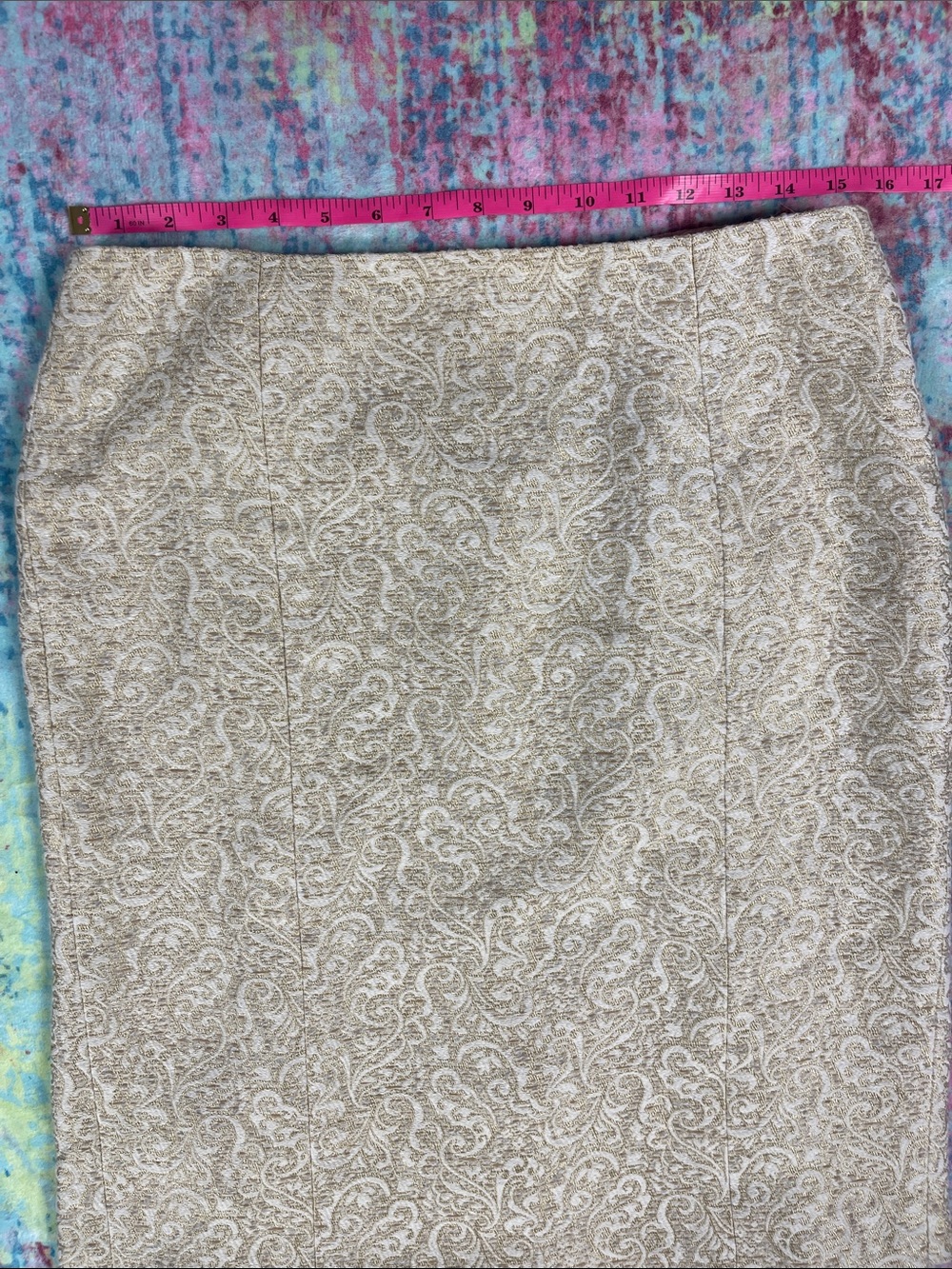 Ann Taylor Beige Paisley Lace Pencil Skirt - Picture 3 of 8